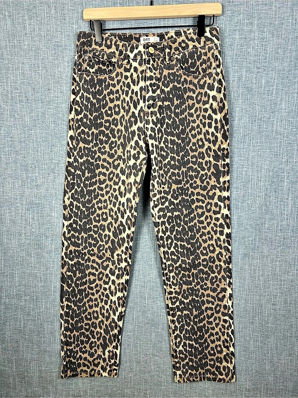 OAT Leopard Print Straight Leg Jeans Waist 6/28 Like New